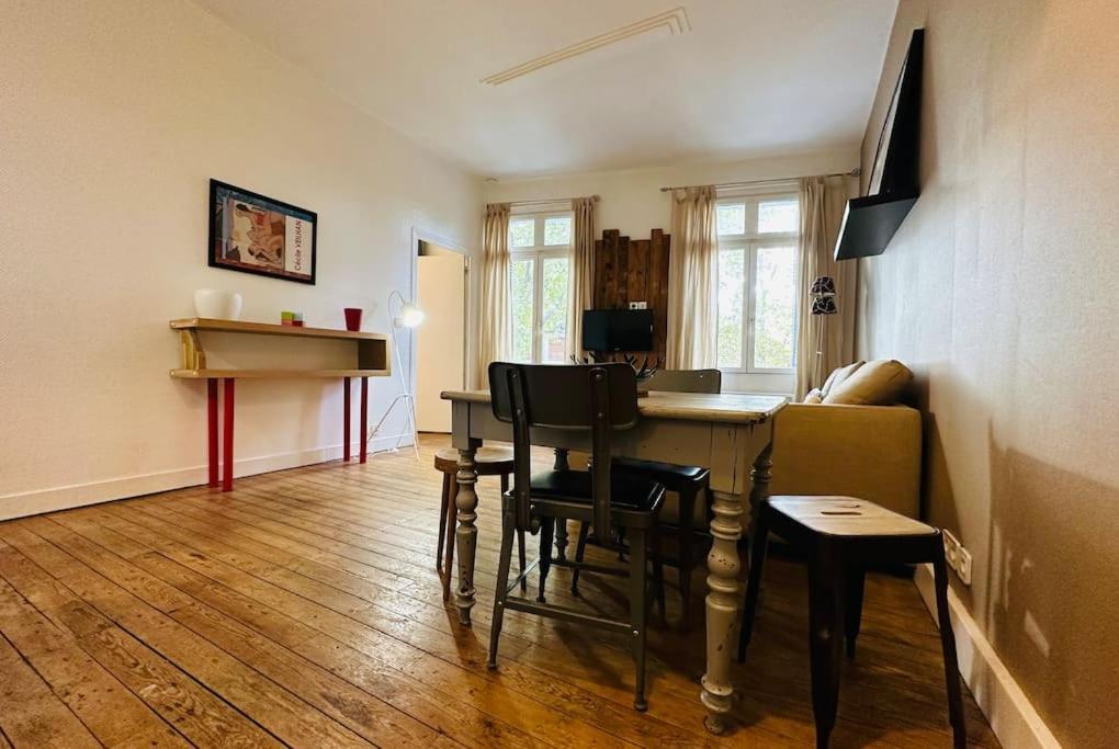 Standing Apartment T2 Near The Train Station And 투르 외부 사진