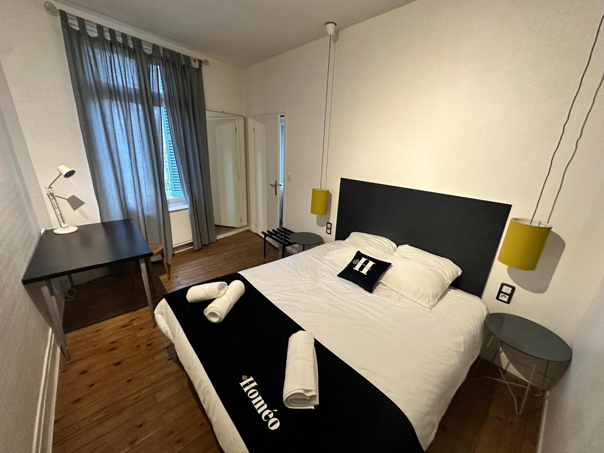Standing Apartment T2 Near The Train Station And 투르 외부 사진
